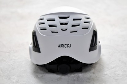����� ������������� GURU Aurora �����