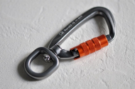 ������� GURU Typhoon Swivel-D TWL