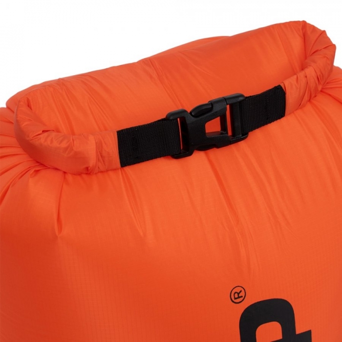 ���������� Tramp Nylon Ultralight 10 � oliv